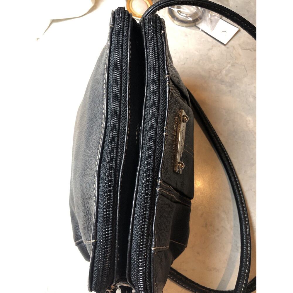 Vintage Tignanello Small Black Crossbody Organizer - Picture 8 of 11